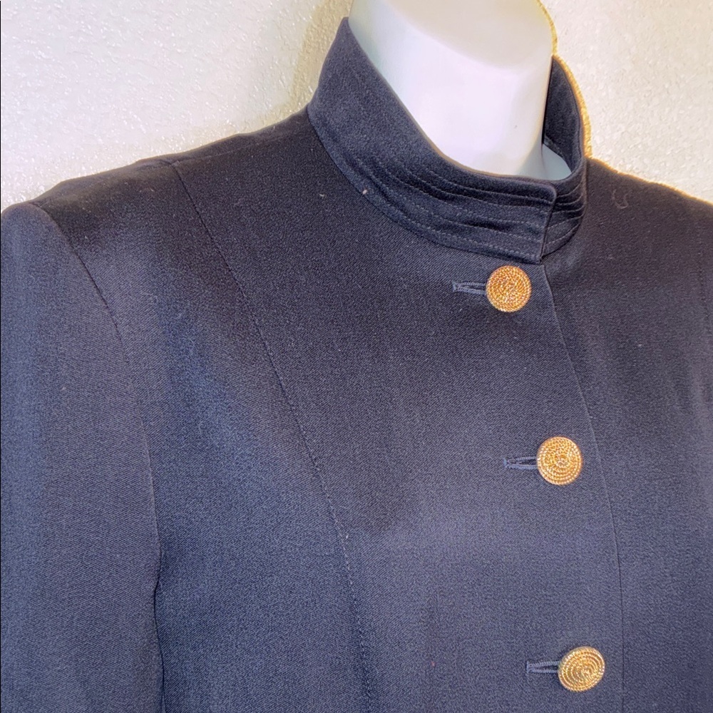 LOUIS FERAUD dress, women 8 VTG EUC Navy Gold Buttons, pocket flaps, lamb's wool - Picture 7 of 17